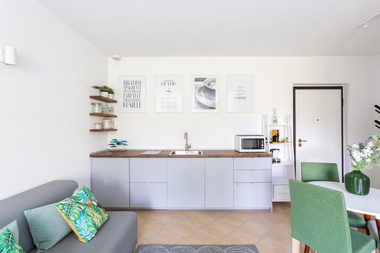Como Lake Nest - Studio With Garden تريميتْسّو المظهر الخارجي الصورة